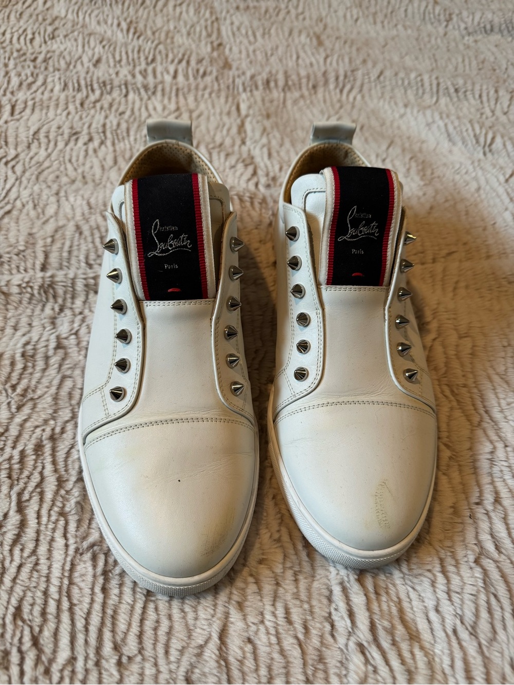 Christian Louboutin FAV White Leather studded Low-Top Sneaker